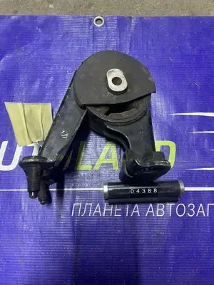 Подушка двигателя Rear