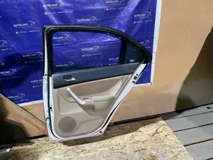 Дверь Rear RS (задний правый)
