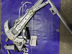 Стеклоподъемник Rear LS