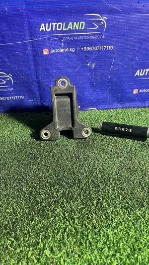 Подушка двигателя Rear
