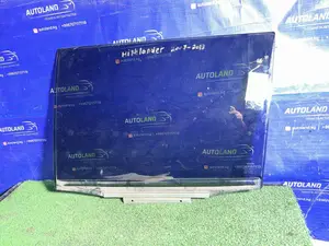 Стекло двери Rear RS