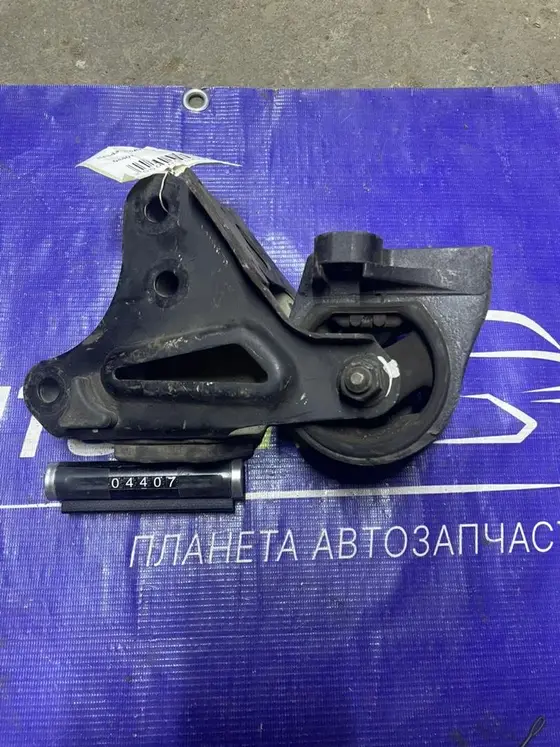 Подушка двигателя — фото 3